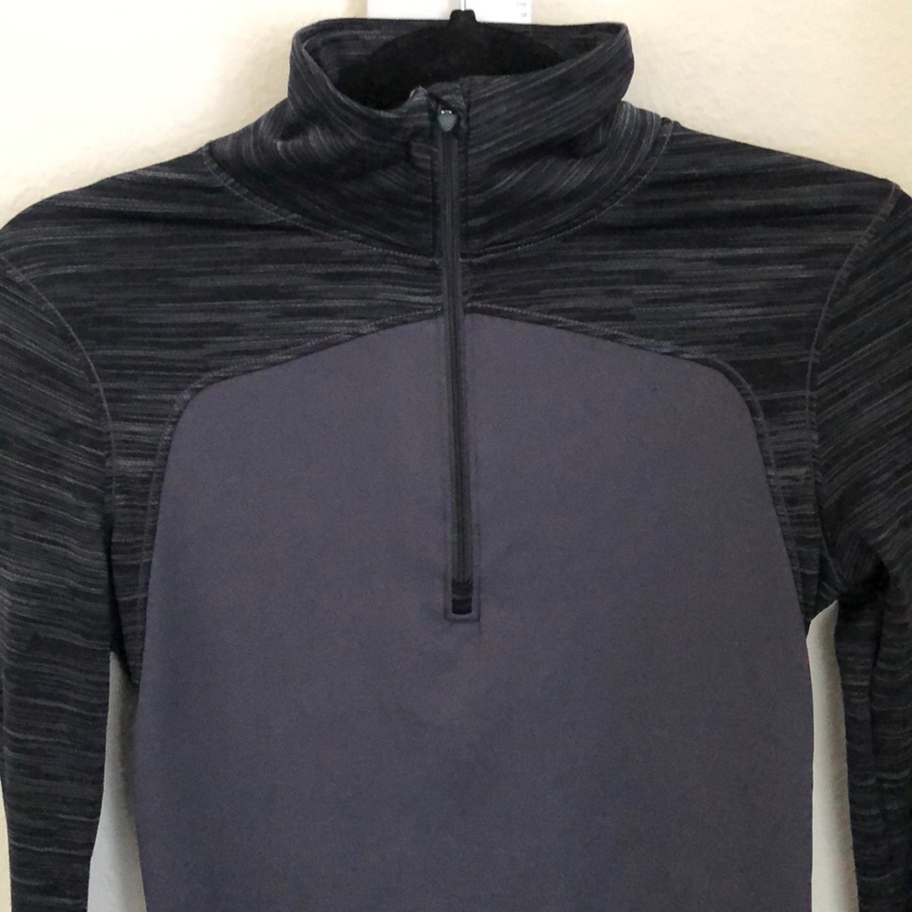 Under Armour COLD GEAR Long Sleeve Shirt